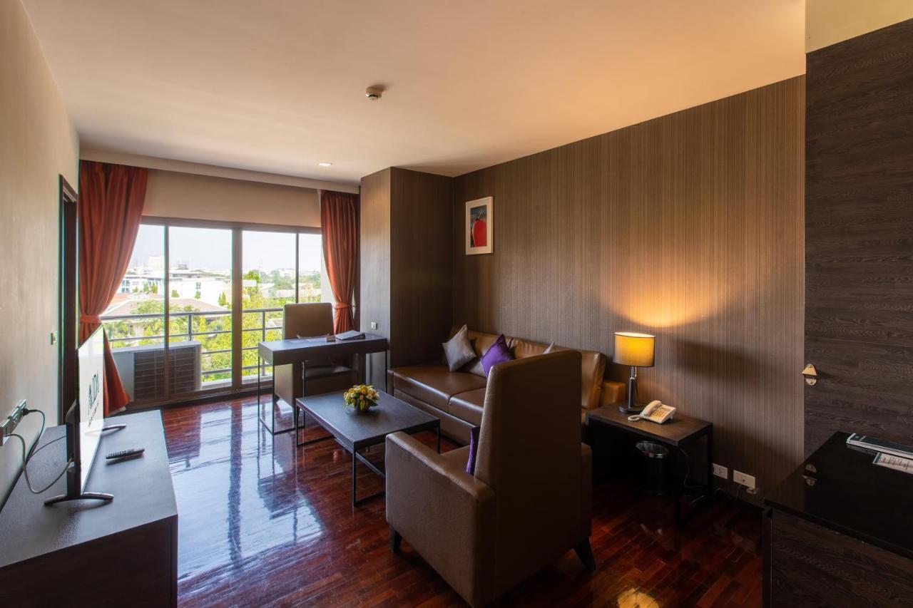 Mida Hotel Don Mueang Airport Banguecoque Exterior foto